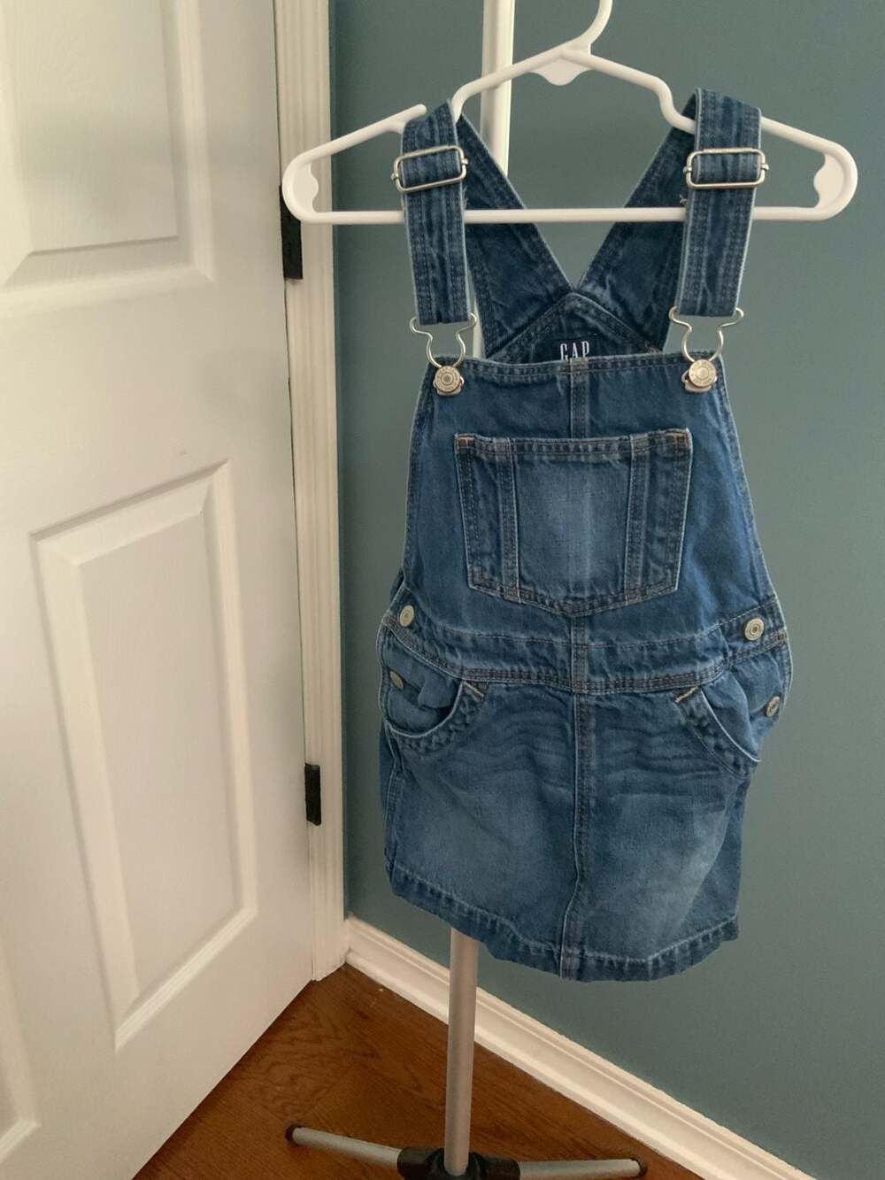 Gap Denim Overall Skirt Size 4 Years Toddler